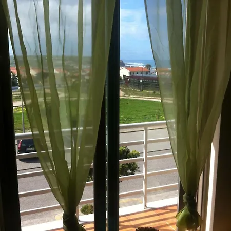 Blue House 3*